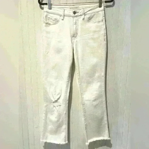 Flying Monkey High Rise Ripped Kick stretch white Flare Beige Jeans Denim sz 26 - Picture 1 of 7